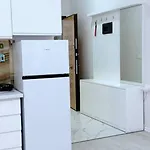 Aem 1 Bedroom Apartment Apt #9