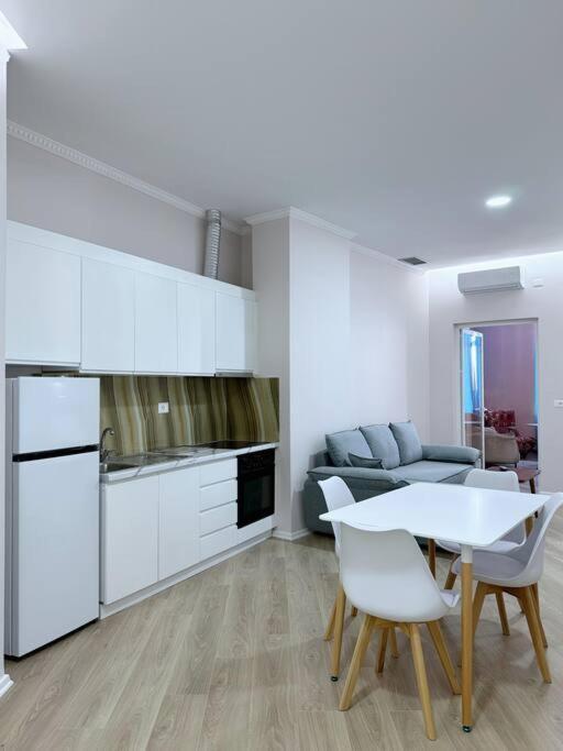 Aem 1 Bedroom #9 * Golem (Tirana)